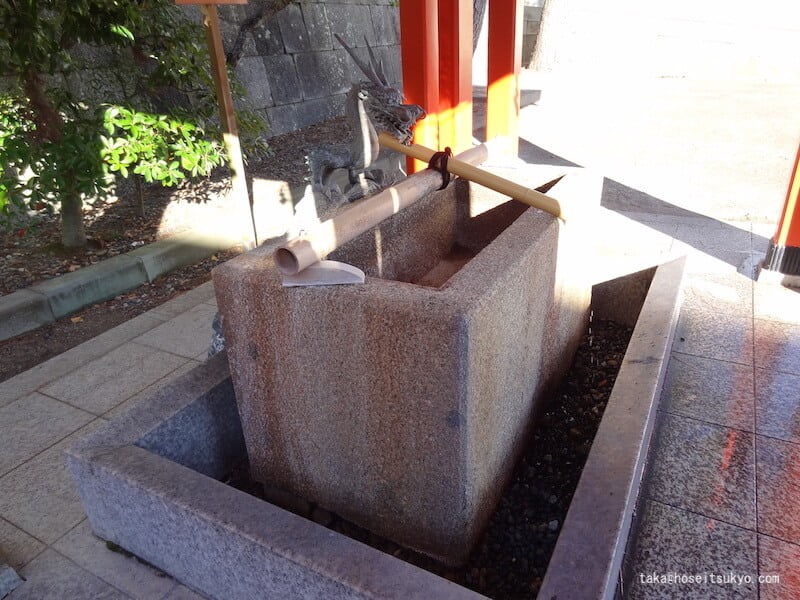 五社神社・諏訪神社｜手水鉢