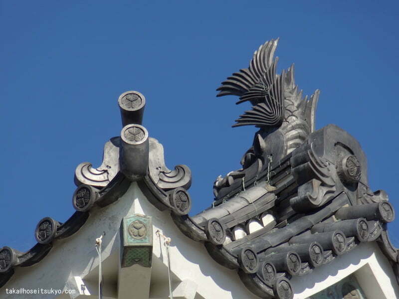 浜松城天守・シャチホコと破風の鬼板