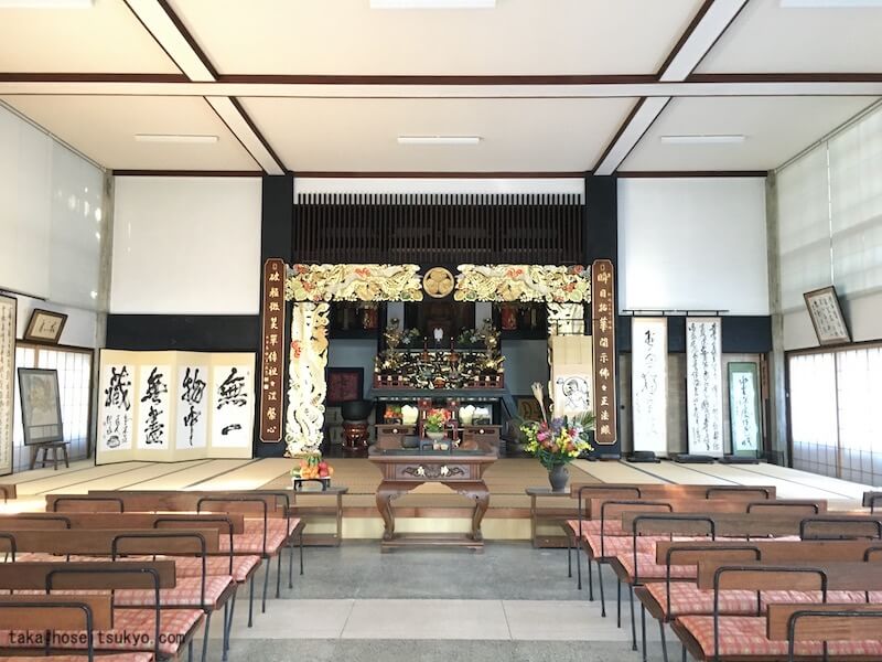 西来院・本堂（内部）