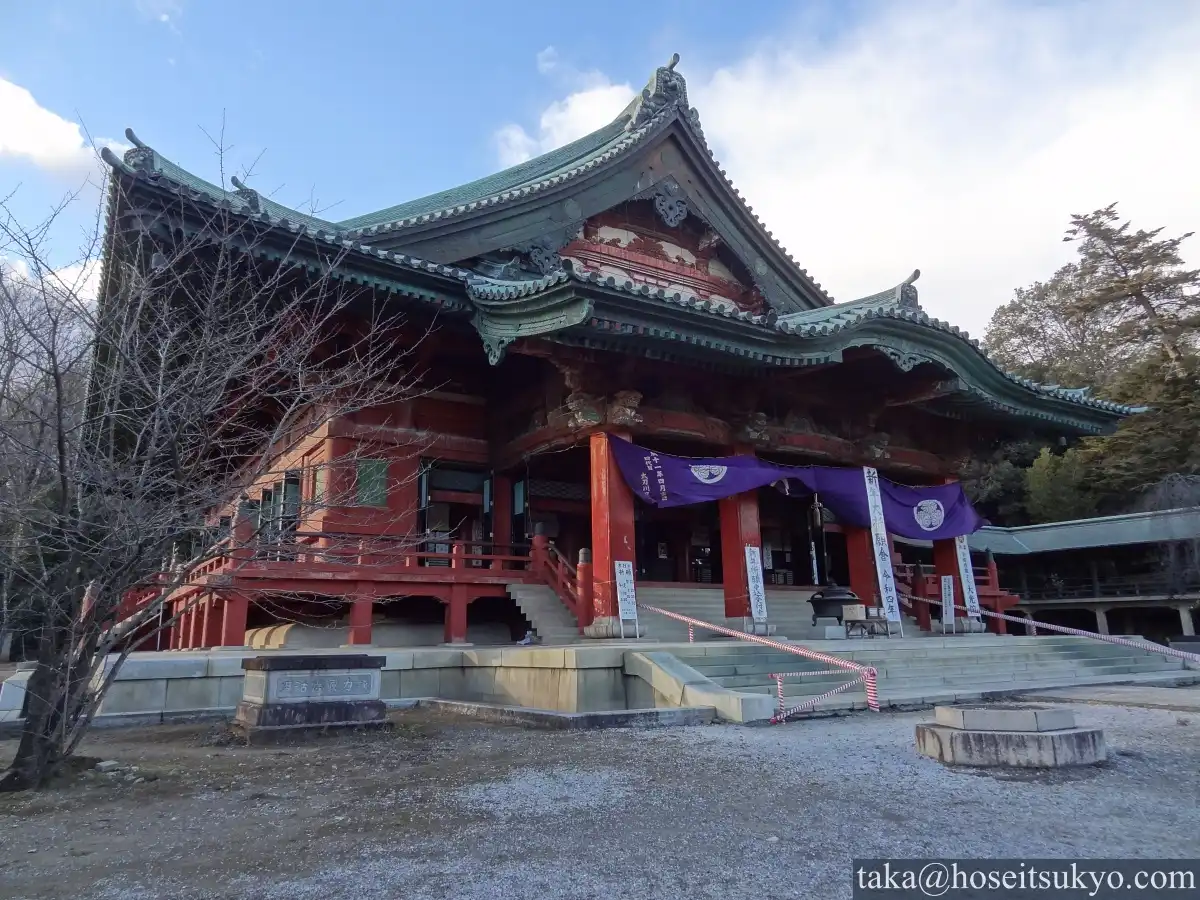 大光院・開山堂（左斜め前から）